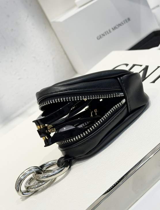 Picture of Gentle Monster Sunglasses _SKUfw76160346fw